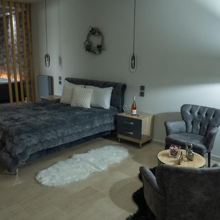 Guesthouse Aelia Loutraki  Ngoại thất bức ảnh