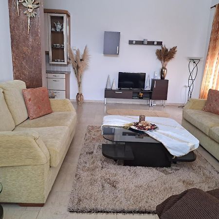 Guesthouse Aelia Loutraki  Ngoại thất bức ảnh